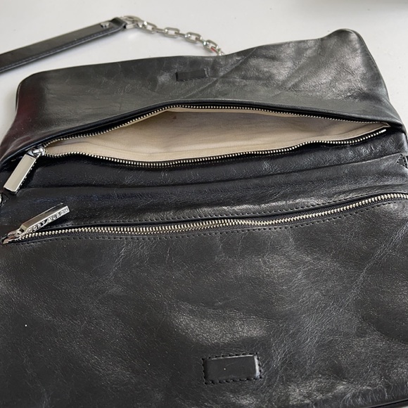 Tory Burch Reva black leather convertible clutch - Picture 6 of 10